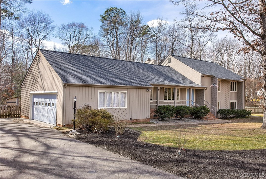 1970 Albion Road Midlothian, VA 23113 - Photo 2 of 50 a front view of a house with garden
