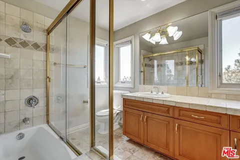 $2,998,000 | 1248 East Tujunga Avenue, Burbank, CA 91501