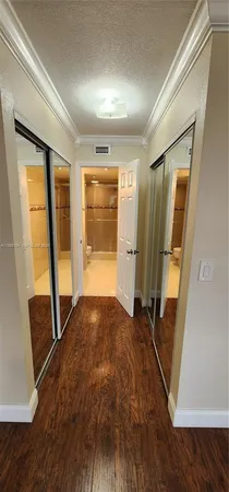 $2,300 | Villa Rustica Condominium, Hialeah, FL 33015