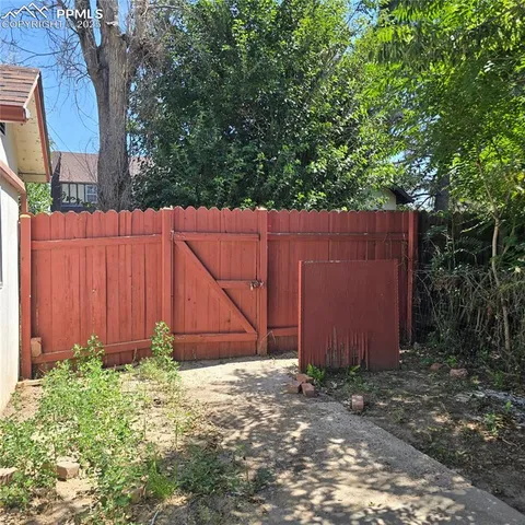 a backyard space view
