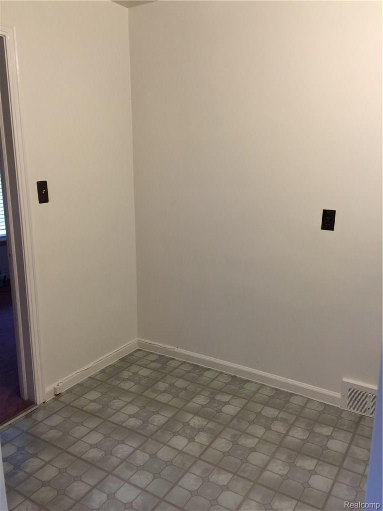 20110 Burt Road Detroit, MI 48219 - Photo 23 of 28 KITCHEN CORNER FOR TABLE SPACE