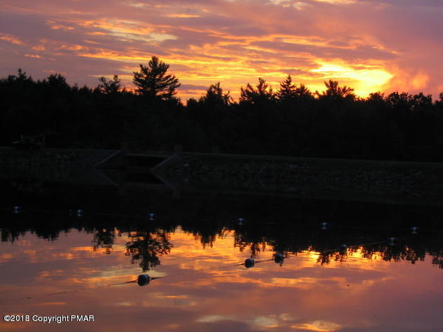 180 Brier Crest Road Blakeslee, PA 18610 - Photo 32 of 32 Sunset over the lake