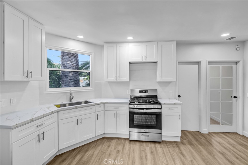 147 Avenida Rosa, Unit A San Clemente, CA 92672 - Photo 12 of 31