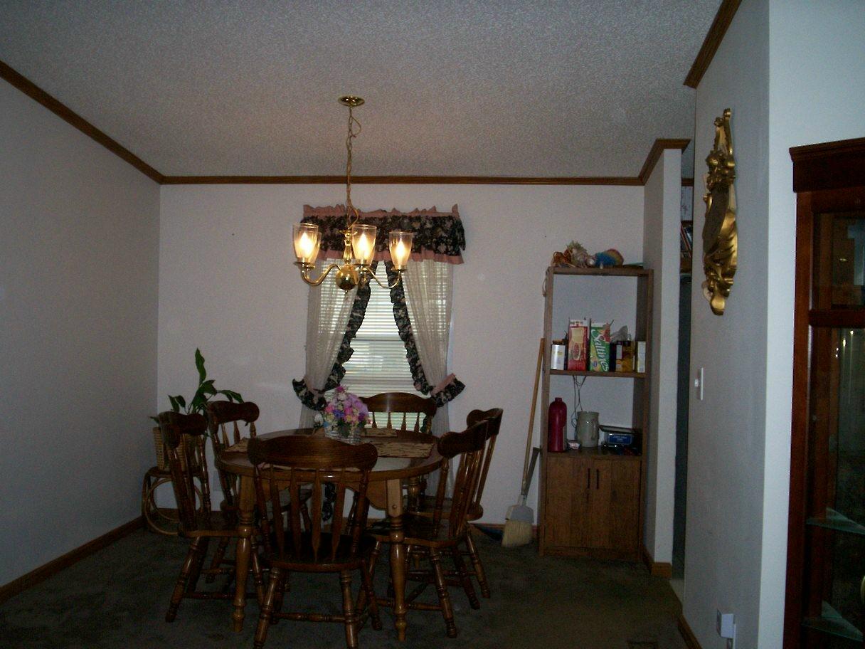 1187 Layman Street Goodview, VA 24095 - Photo 3 of 8 Dining
