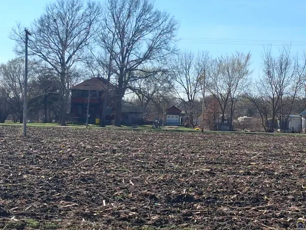 $25,000 | E North 4th Street, Unit EAST PARCEL, Quenemo, KS 66528