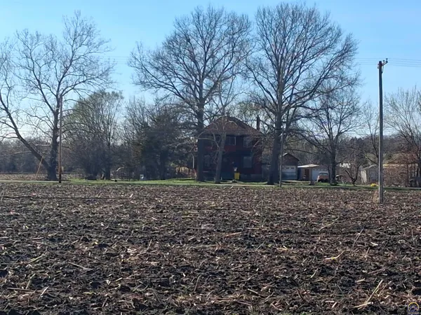 $25,000 | E North 4th Street, Unit EAST PARCEL, Quenemo, KS 66528