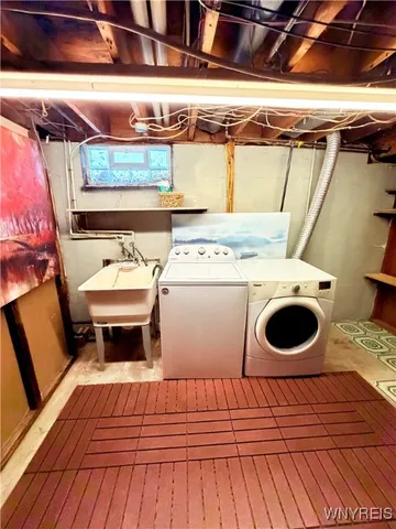 $2,800 | 79 East Toulon Drive, Cheektowaga, NY 14227