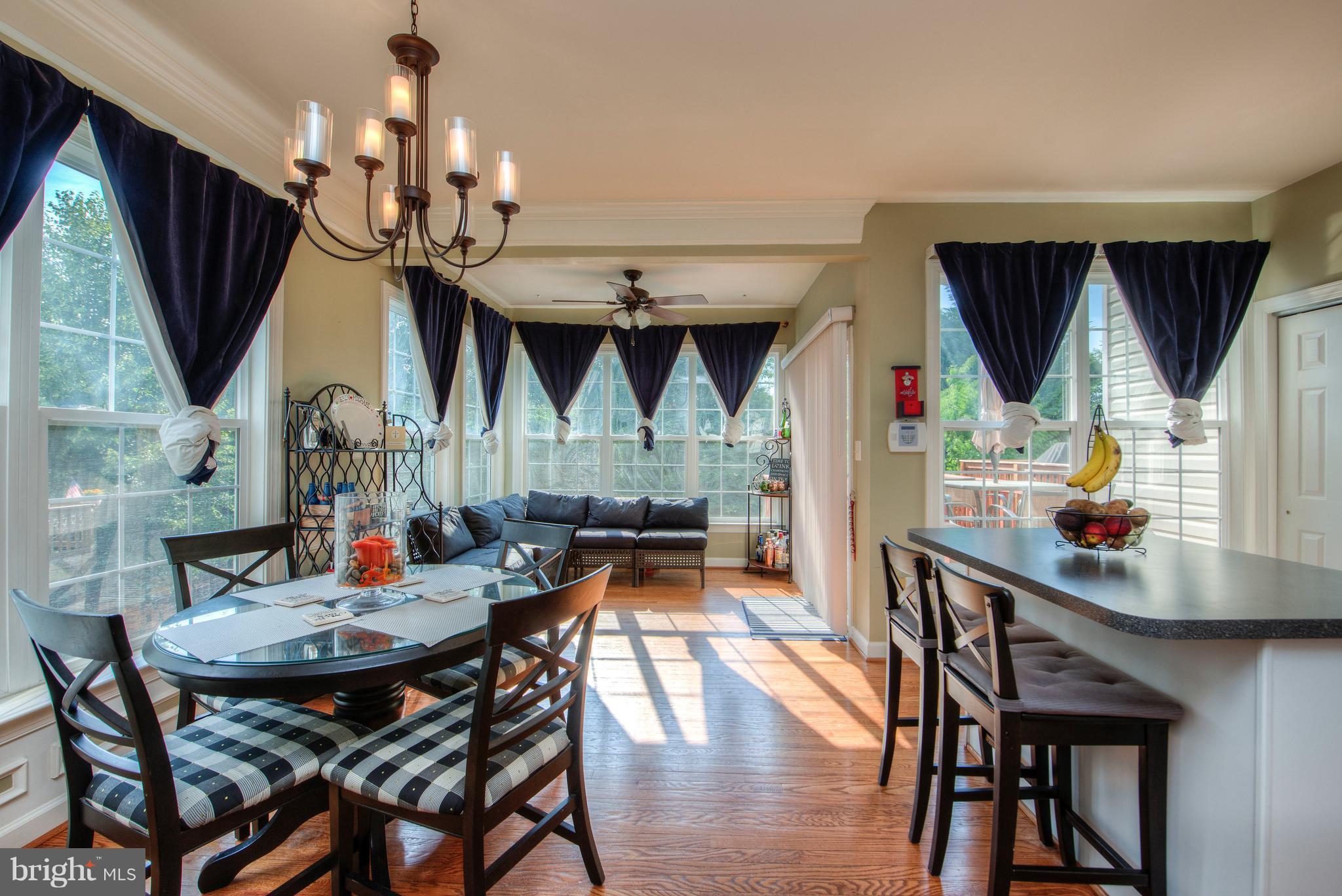 15600 Avocet Loop Woodbridge, VA 22191 - Photo 7 of 29 Dining Room