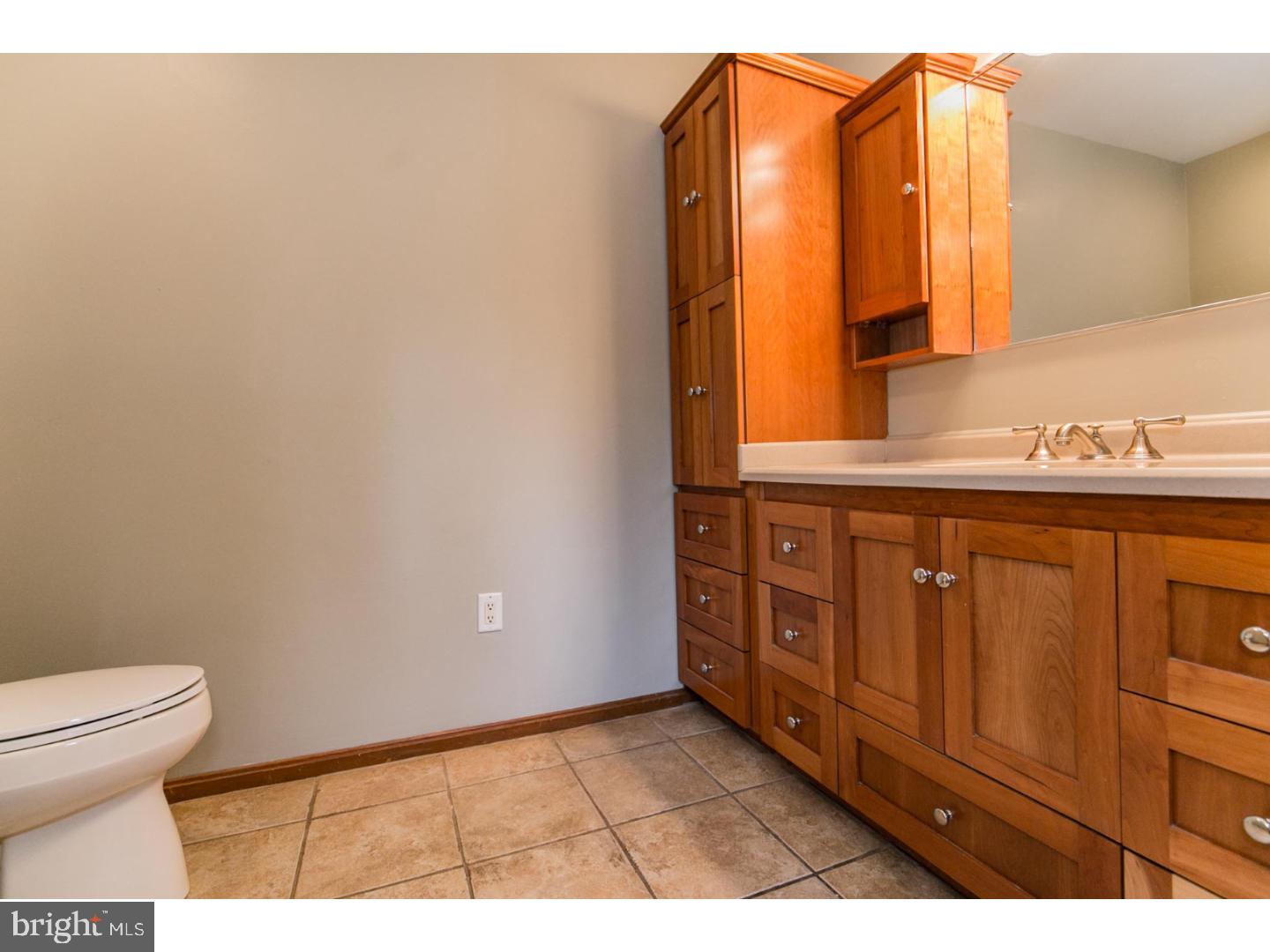 13 White Oak Road Landenberg, PA 19350 - Photo 13 of 24 Master Bathroom