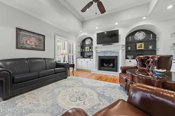 $1,149,000 | 607 Cornfield Lane, White Pine, TN 37890