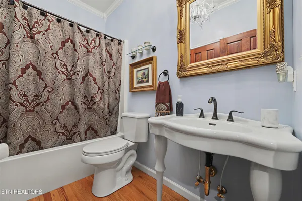 $1,149,000 | 607 Cornfield Lane, White Pine, TN 37890