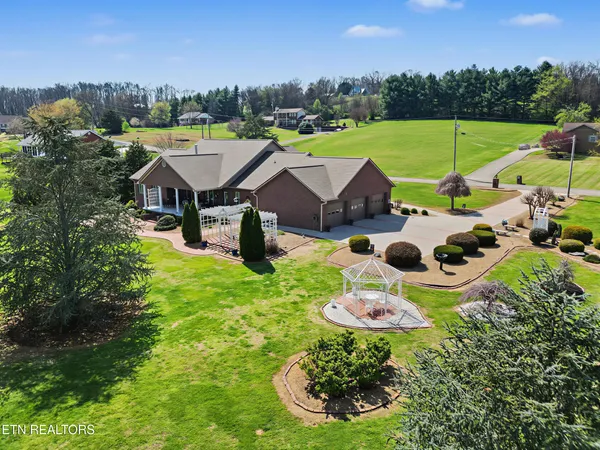 $1,149,000 | 607 Cornfield Lane, White Pine, TN 37890