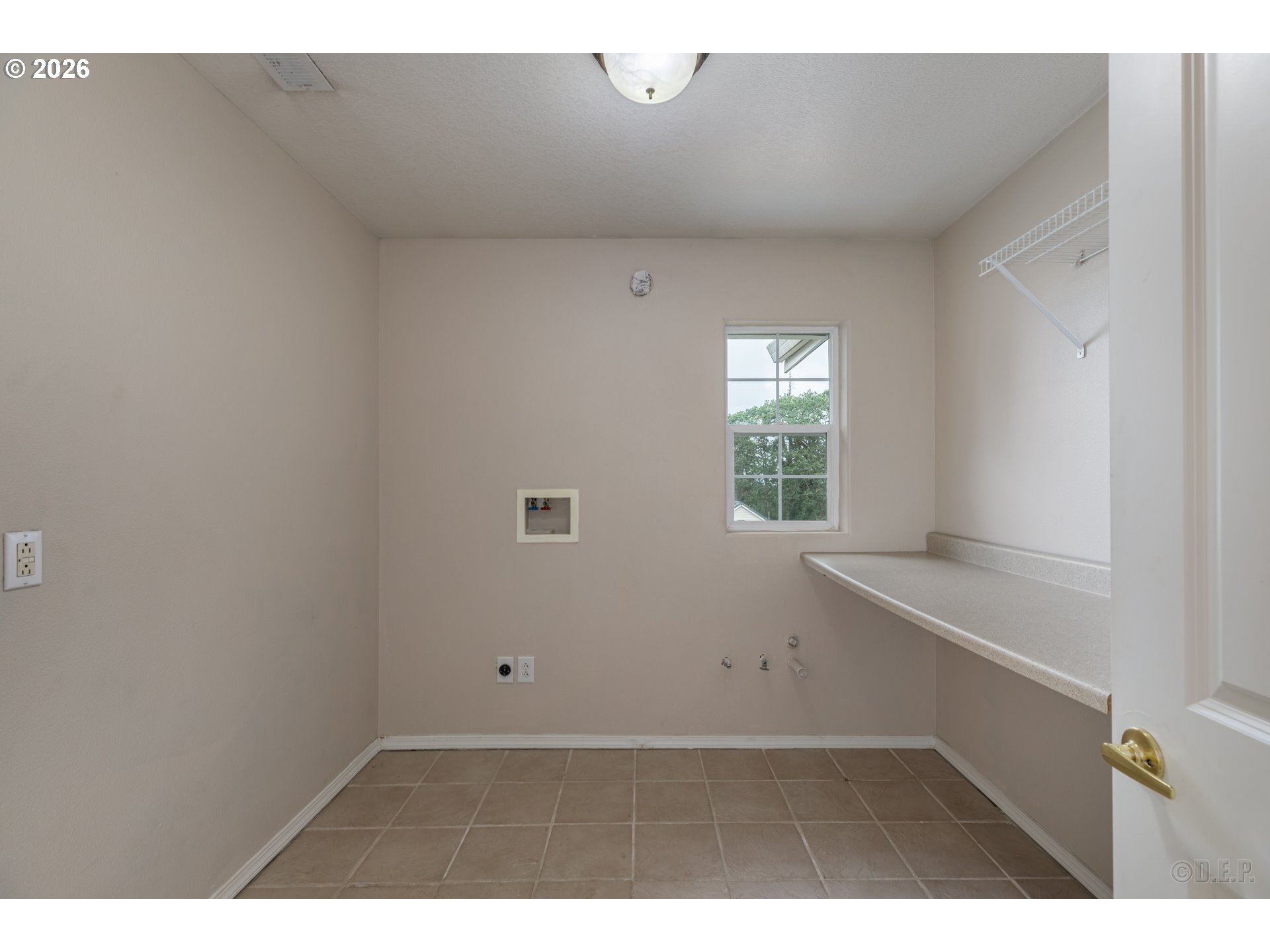 59992 Ridgeway Loop St. Helens, OR 97051 - Photo 27 of 34 Laundry