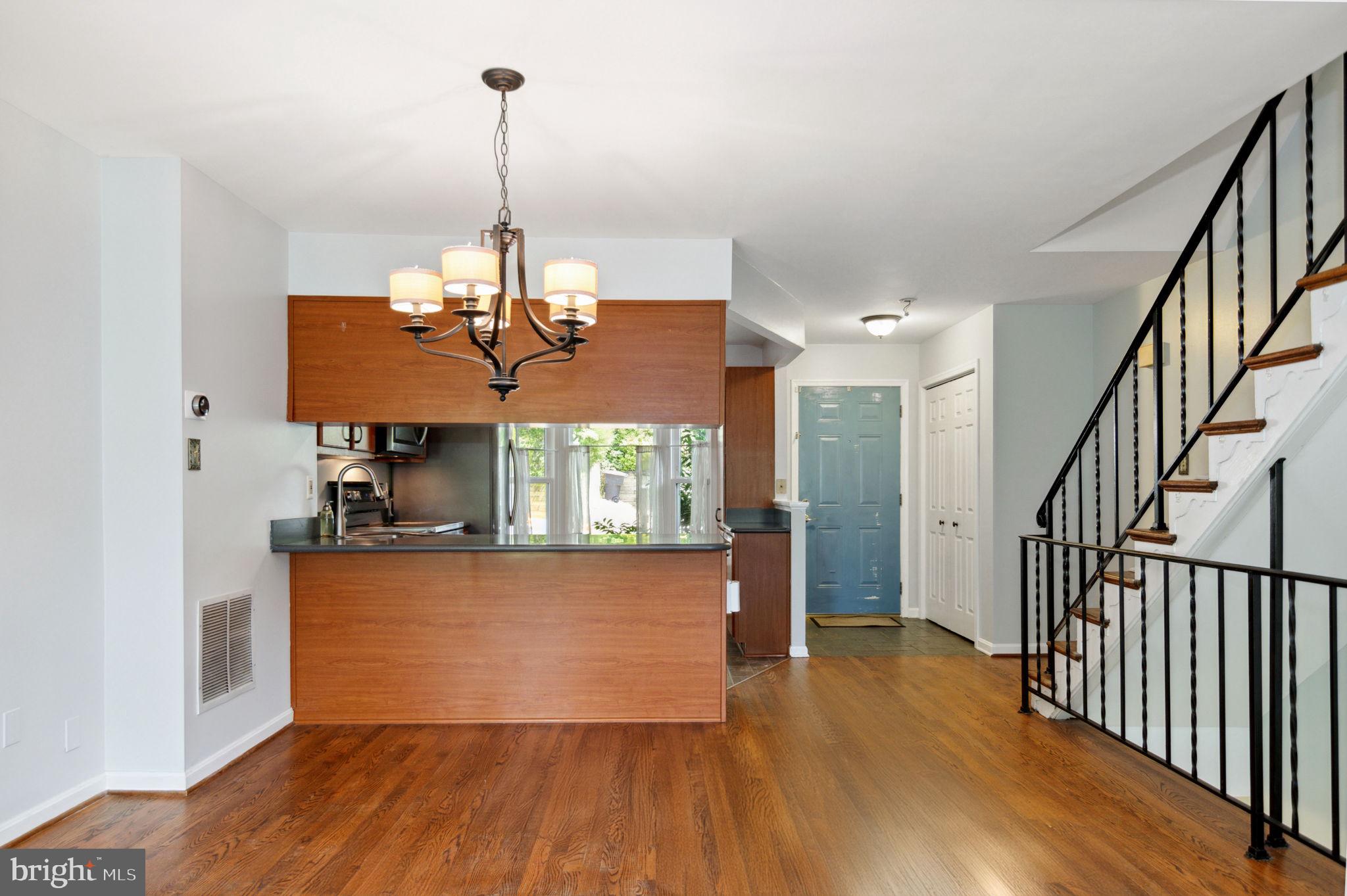 2021 South Glebe Road Arlington, VA 22206 - Photo 11 of 34 Gallery Image 11