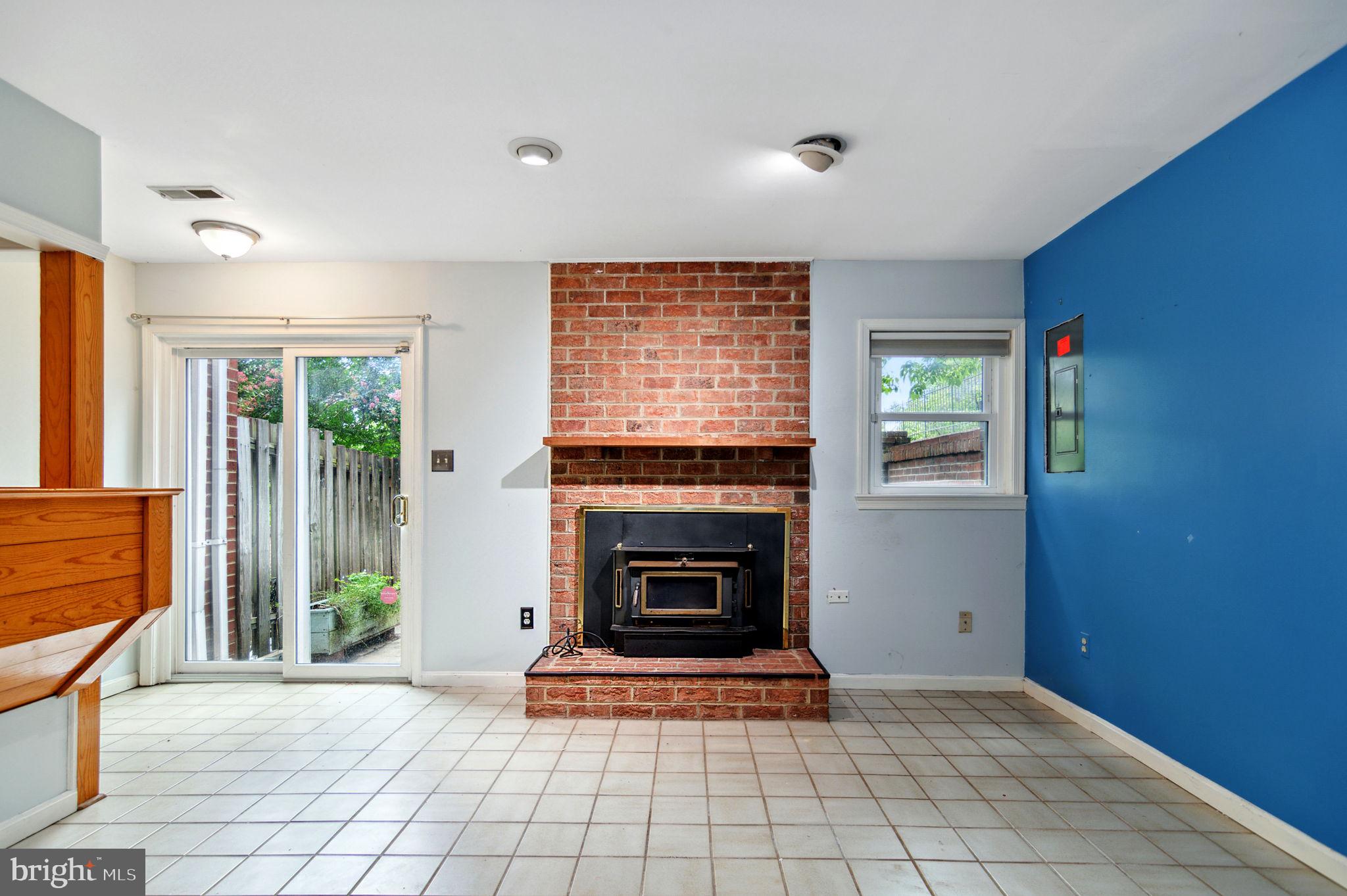 2021 South Glebe Road Arlington, VA 22206 - Photo 22 of 34 Gallery Image 22