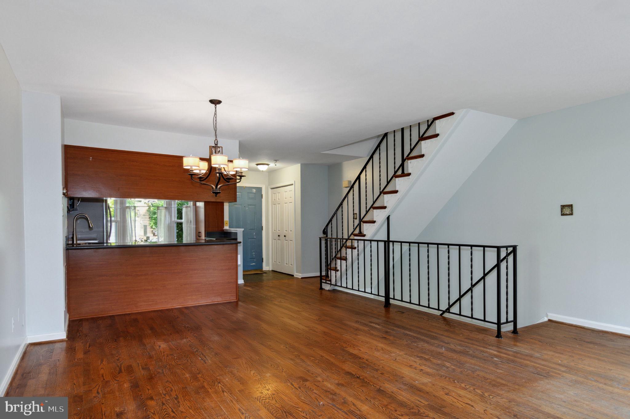 2021 South Glebe Road Arlington, VA 22206 - Photo 10 of 34 Gallery Image 10