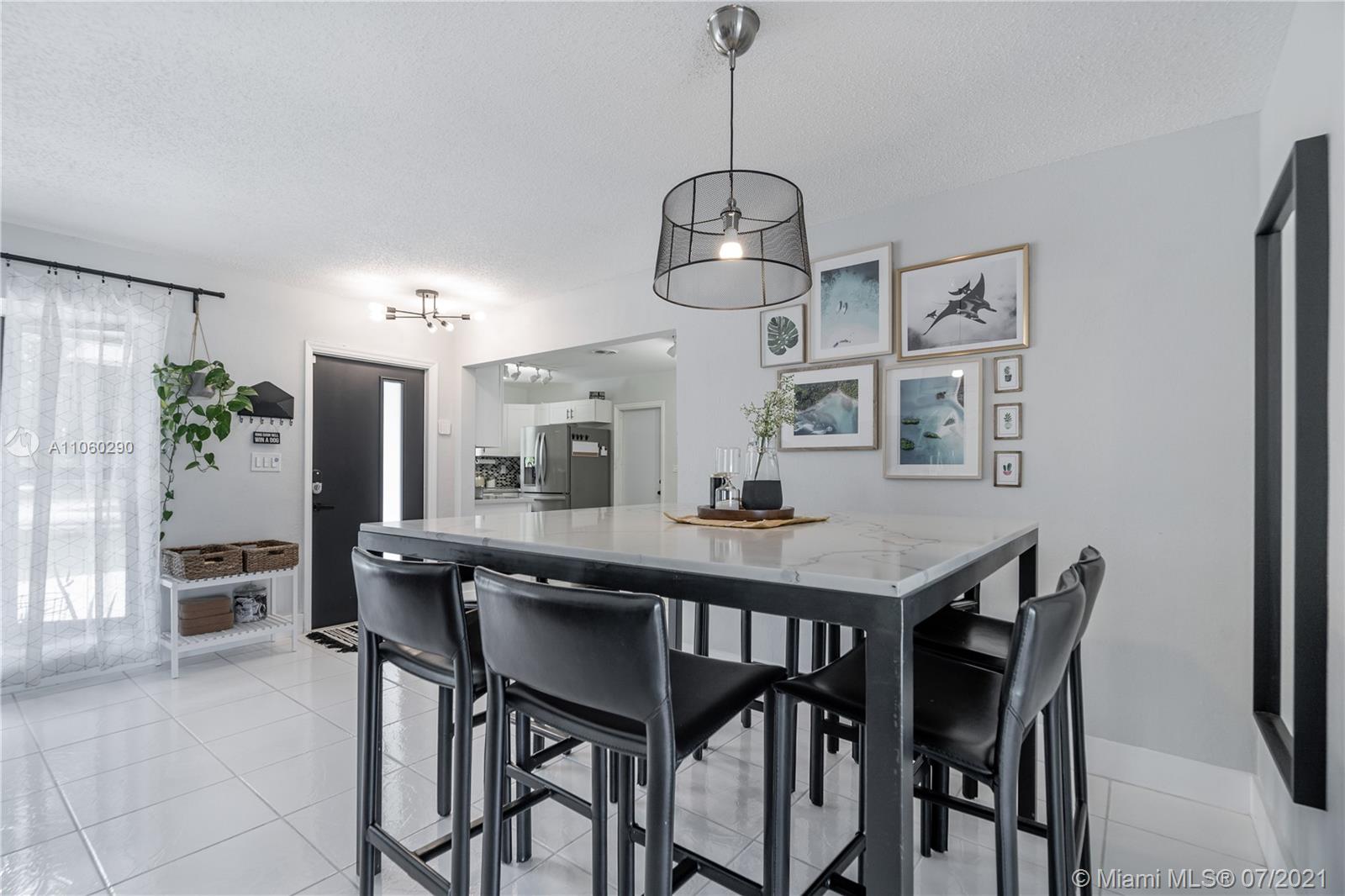 1516 North Park Road Hollywood, FL 33021 - Photo 12 of 35 Gallery Image 12