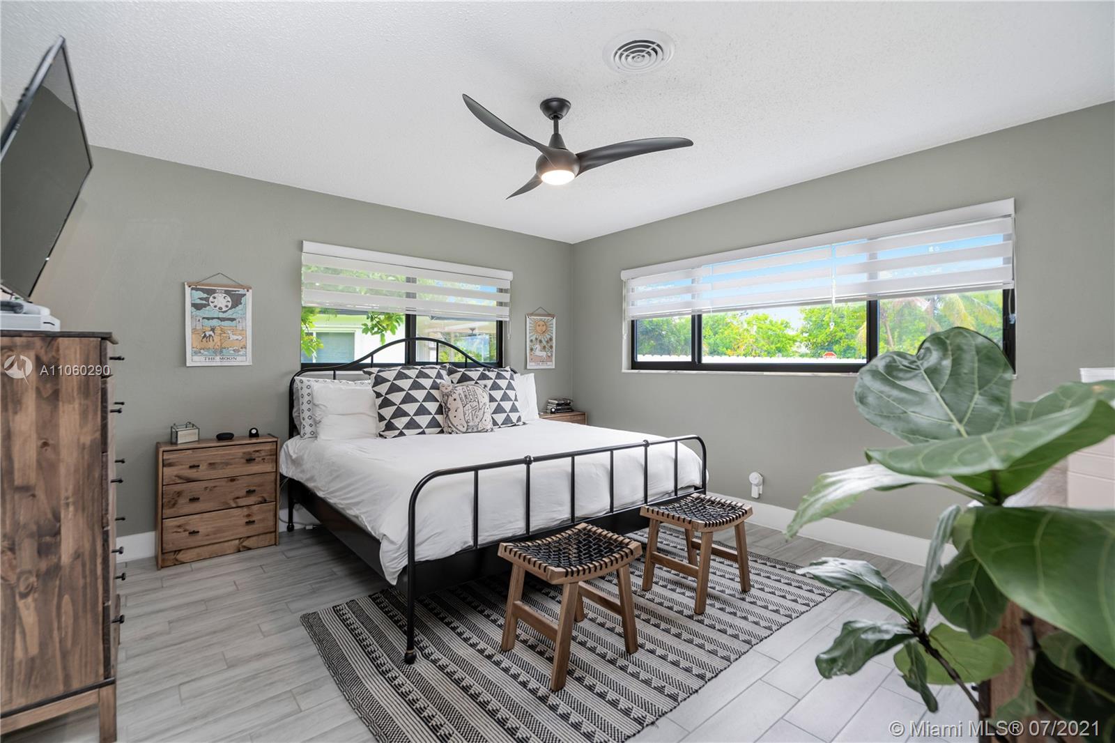 1516 North Park Road Hollywood, FL 33021 - Photo 18 of 35 Gallery Image 18
