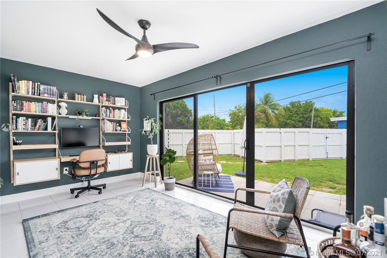 1516 North Park Road Hollywood, FL 33021 - Photo 10 of 35 Gallery Image 10