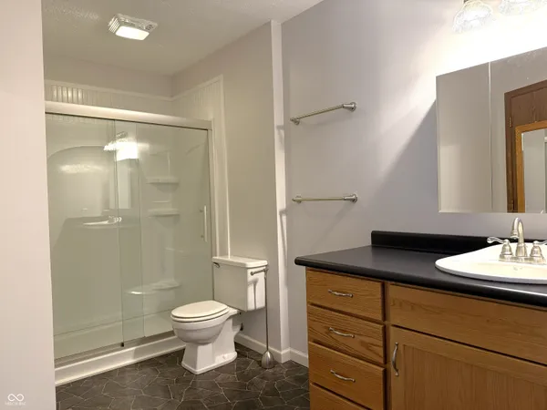 $189,900 | 526 Paradise Way, Unit B, Greenwood, IN 46143