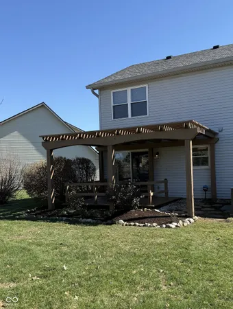 $189,900 | 526 Paradise Way, Unit B, Greenwood, IN 46143