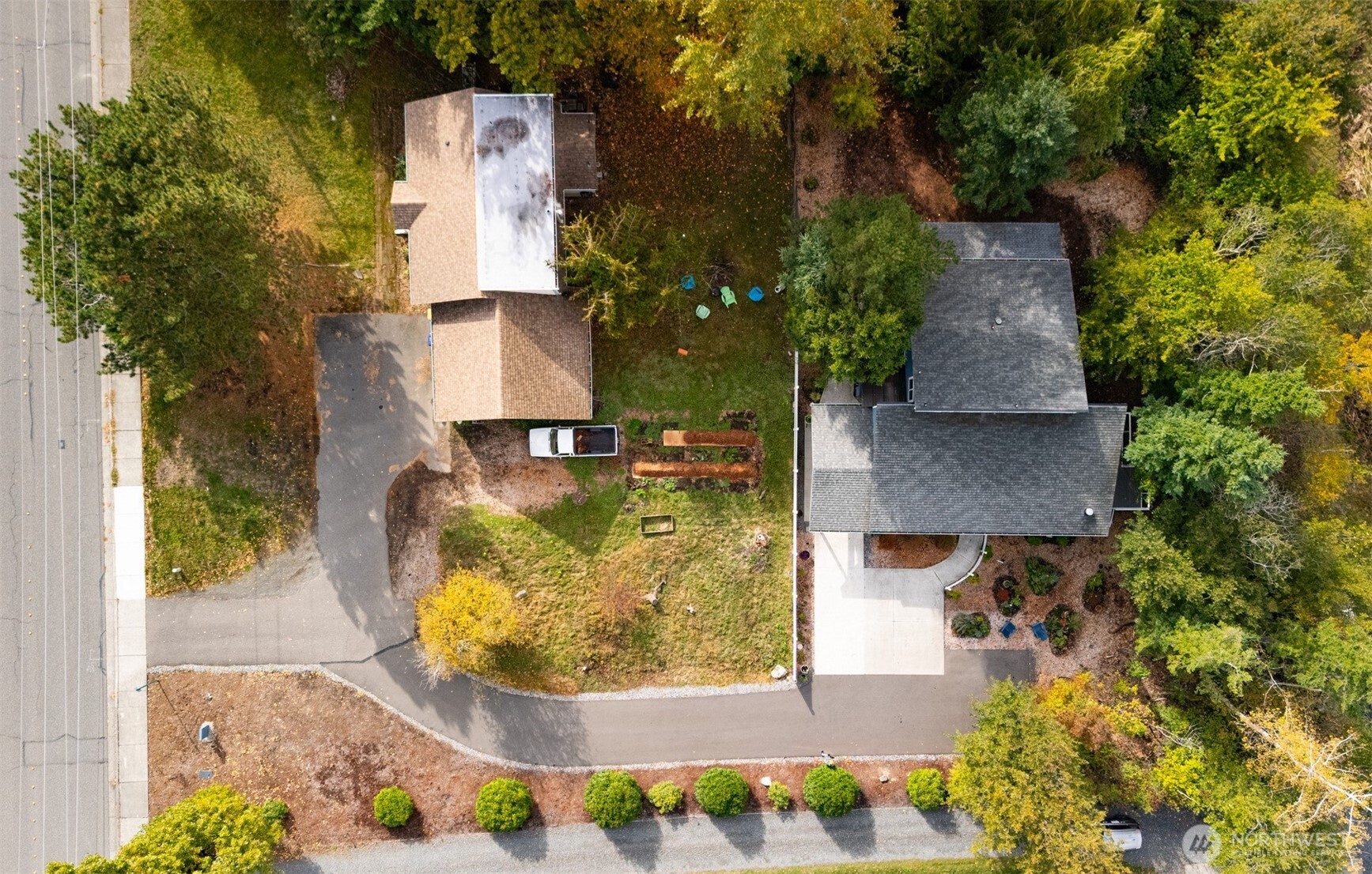 1416 32nd Street Bellingham, WA 98225 - Photo 36 of 37 an aerial view of a house