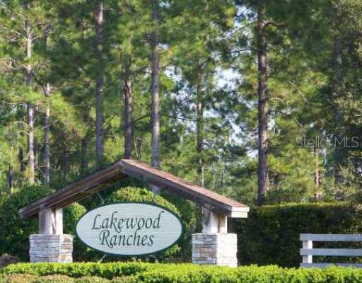 a view of a sign of a park