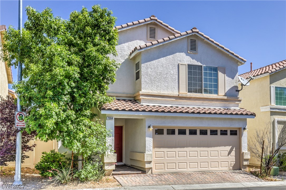 7304 Plantanus Road Las Vegas, NV 89113 - Photo 2 of 36