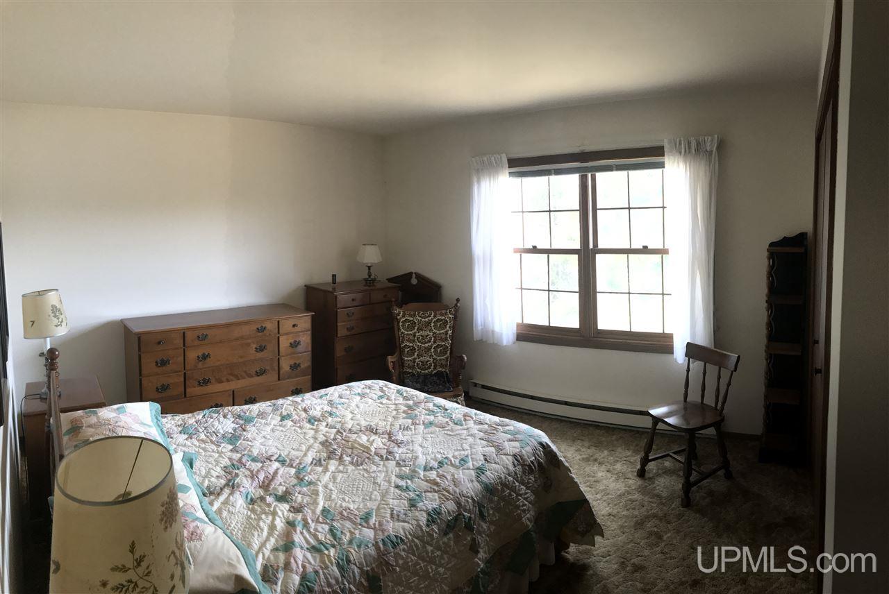 12461 River Road Republic, MI 49879 - Photo 21 of 30 Gallery Image 21
