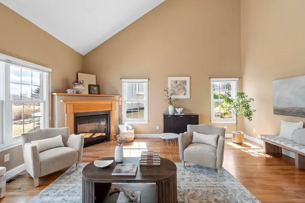 $699,900 | 55 Apple Blossom Lane, Unit 8, Lynn, MA 01904