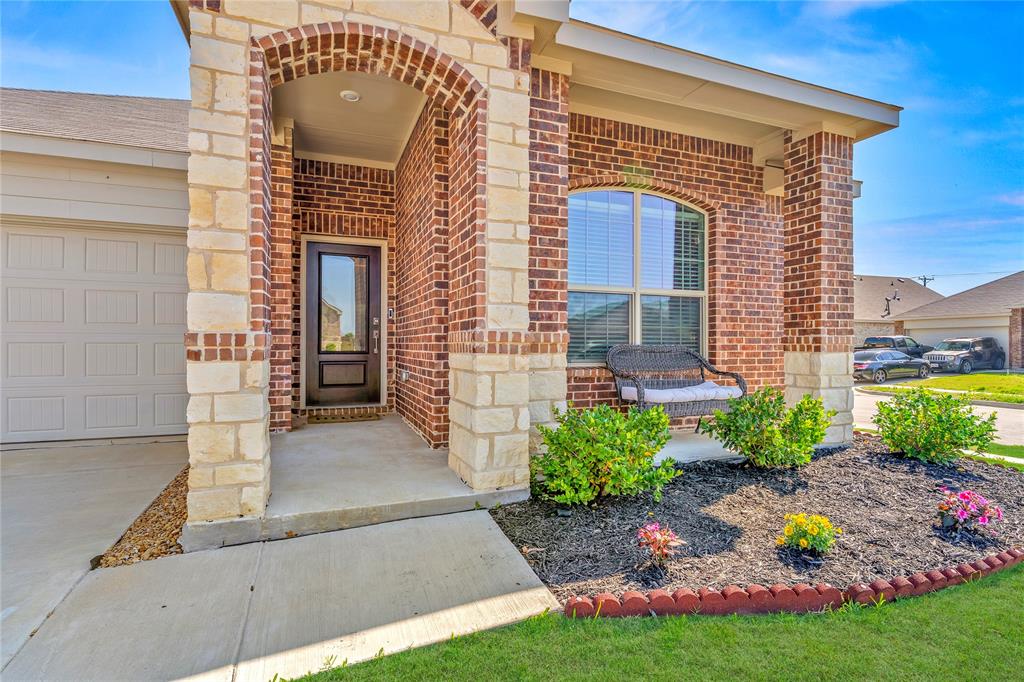5502 Cavalcade Court Forney, TX 75126 - Photo 2 of 33