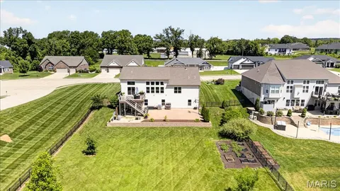 $541,000 | 614 Laura Court West, Columbia, IL 62236