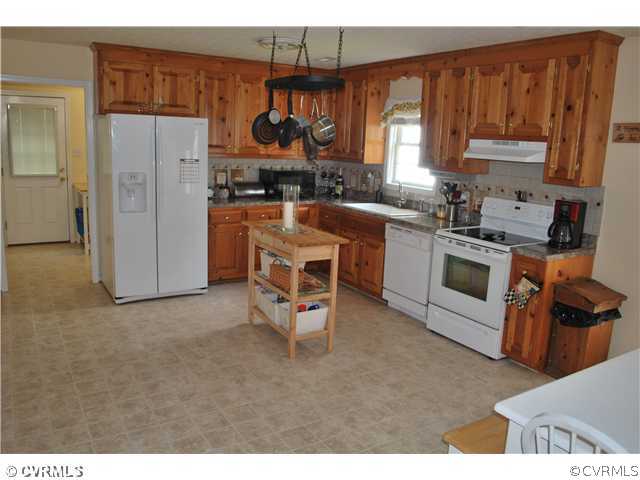 2873 Nelsons Bridge Road Hanover, VA 23069 - Photo 4 of 12 Gallery Image 4