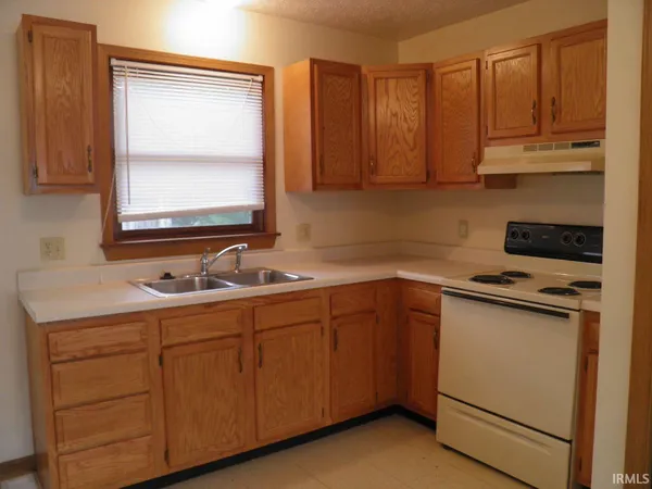 $895 | 5217 Raubs Lane, Ellettsville, IN 47404