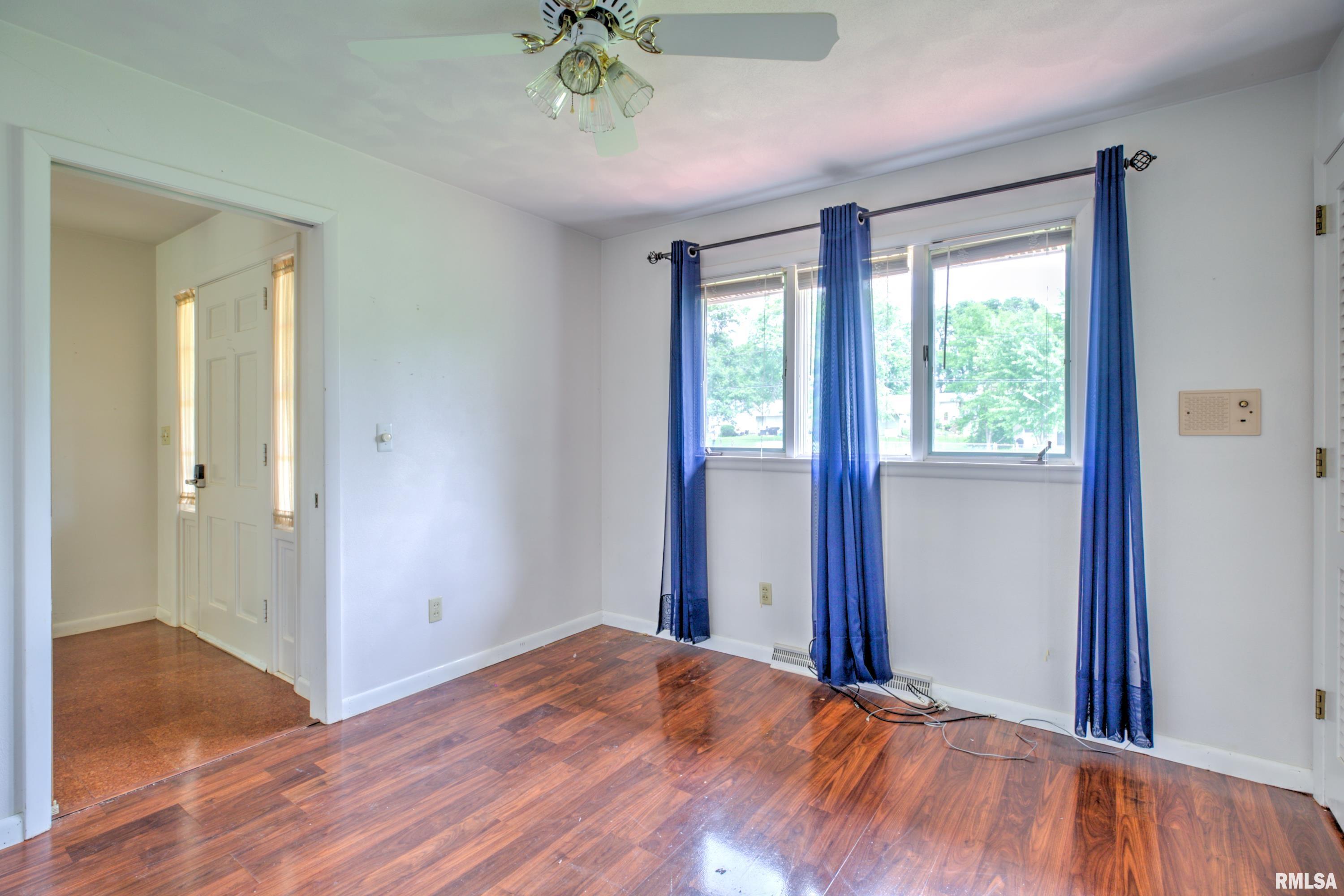 6415 North Big Hollow Road Peoria, IL 61615 - Photo 29 of 71