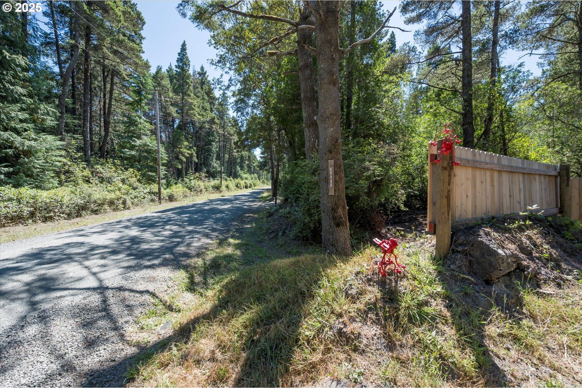 53580 Morrison Road Bandon, OR 97411 - Photo 11 of 27 Gallery Image 11