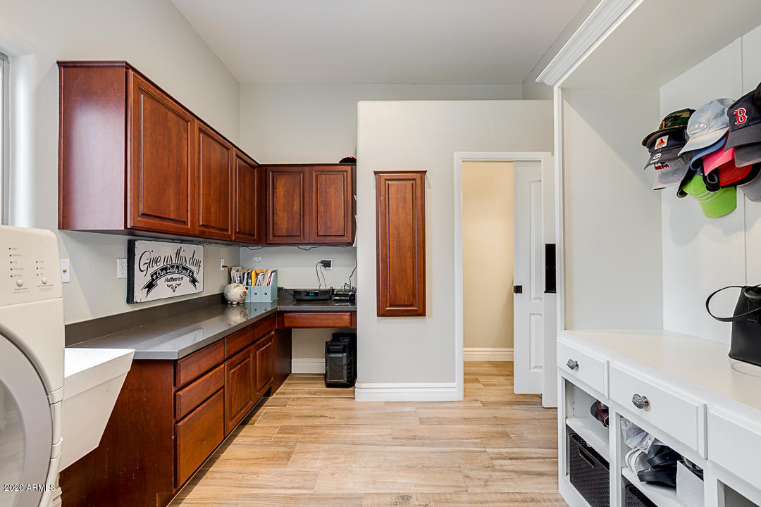 3530 North Hawes Road, Unit 2 Mesa, AZ 85207 - Photo 59 of 133 64-Hawes