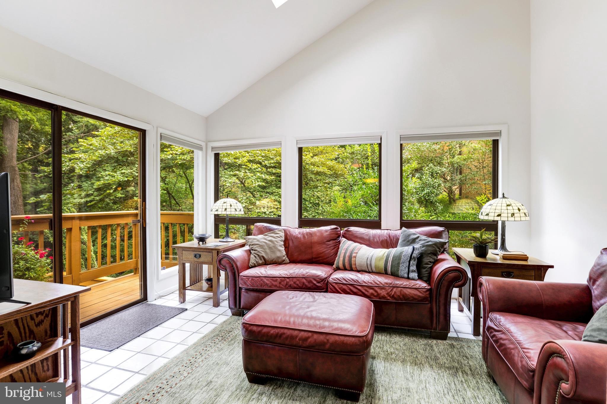 7338 Hooking Road McLean, VA 22101 - Photo 14 of 61 Sun Room