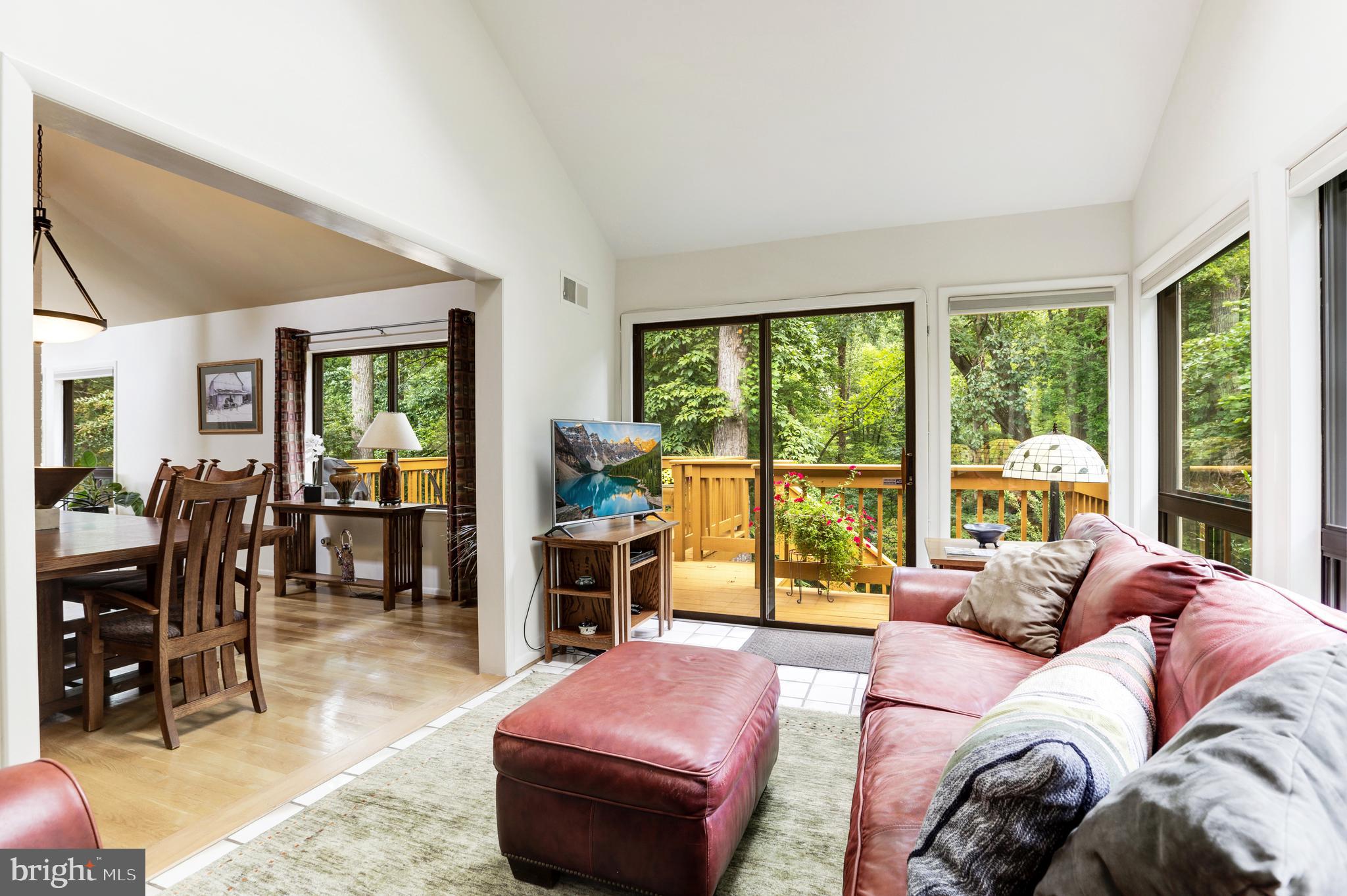 7338 Hooking Road McLean, VA 22101 - Photo 15 of 61 Sun Room opens to Top Deck