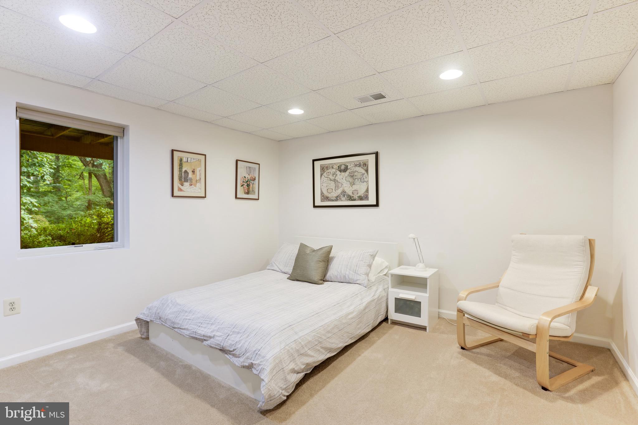 7338 Hooking Road McLean, VA 22101 - Photo 54 of 61 Second LL - Bedroom 5