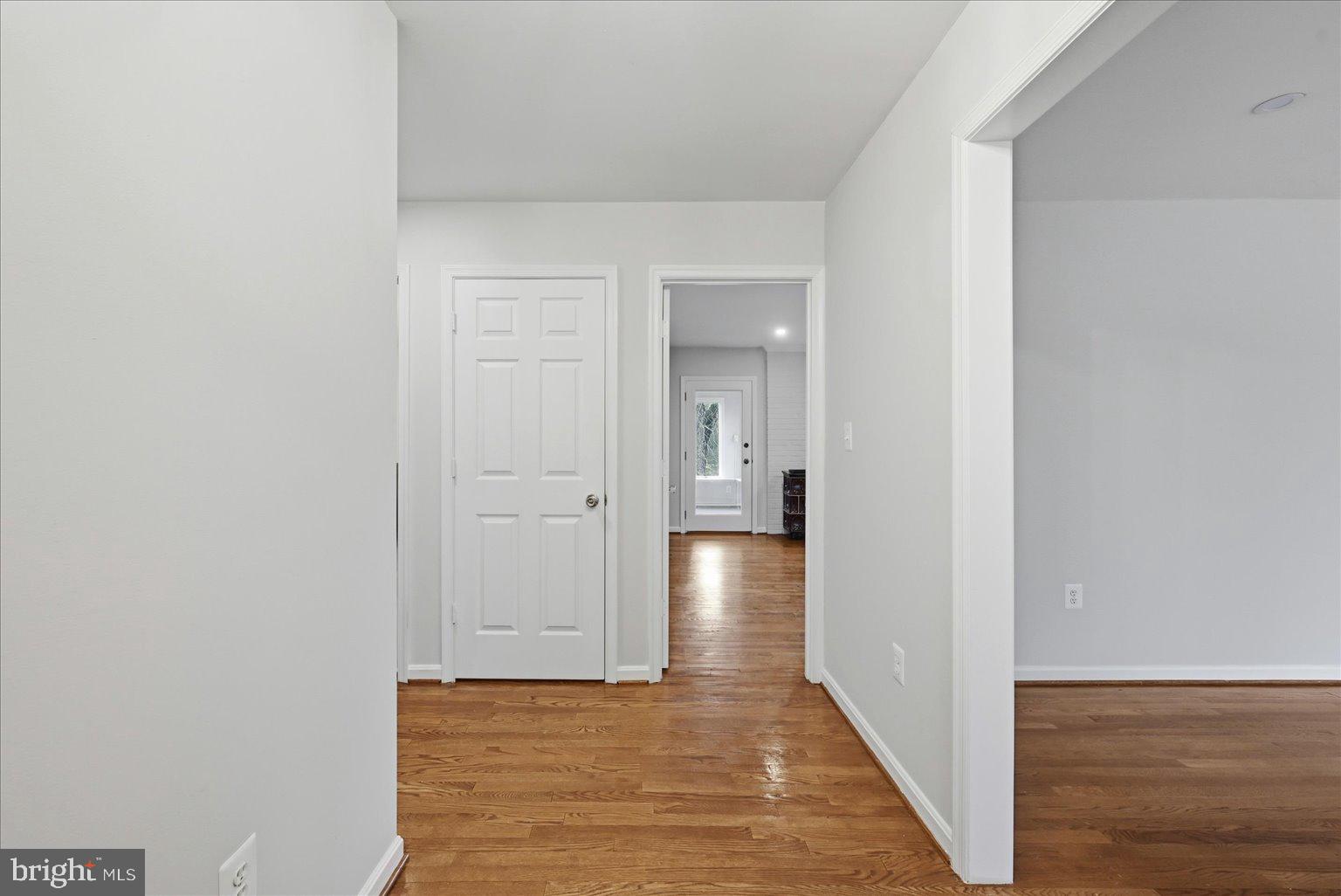388 Bowling Green Road Front Royal, VA 22630 - Photo 10 of 79 Gallery Image 10