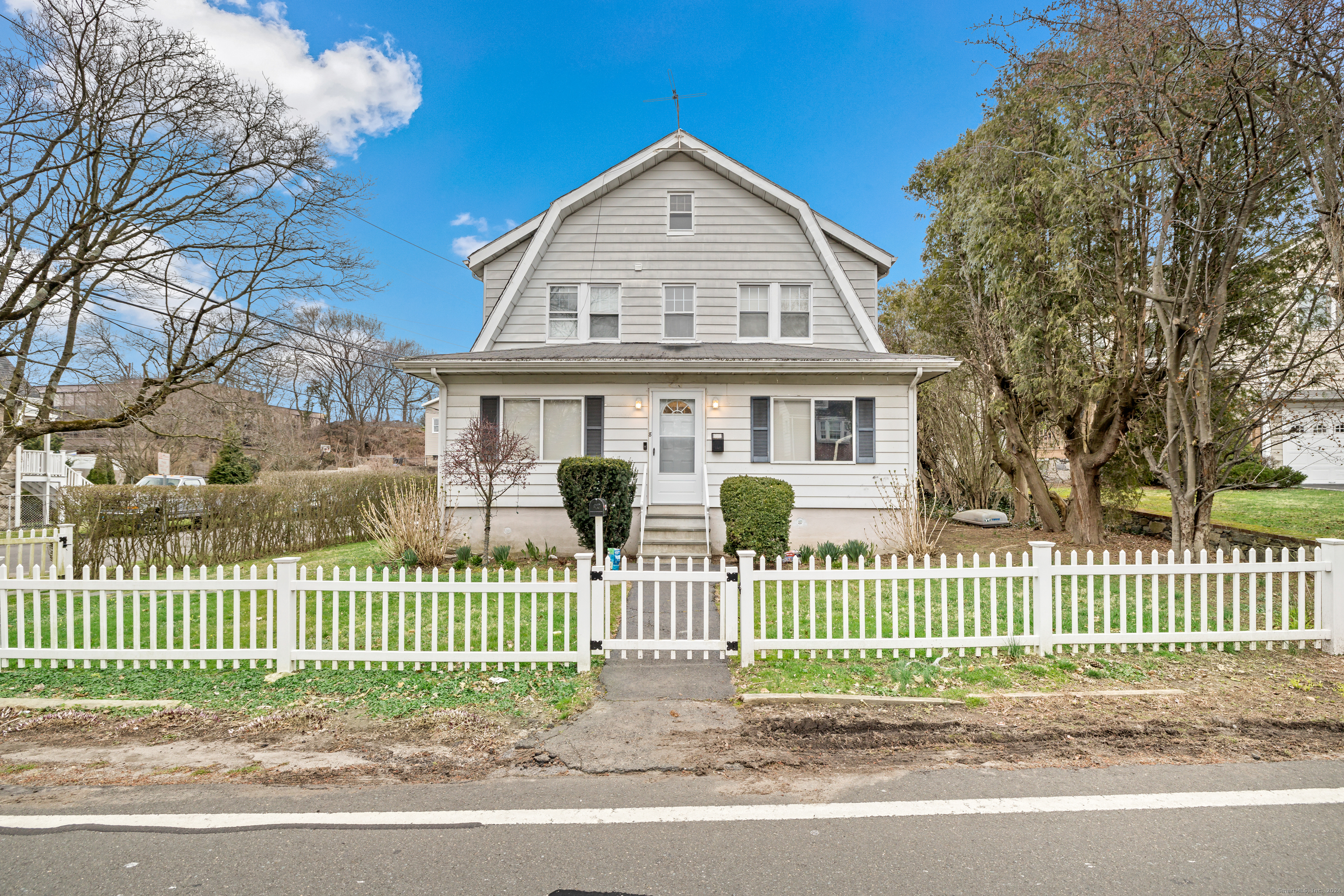 8 Sheep Hill Road Greenwich, CT 06878 - Photo 1 of 1 Gallery Image 1