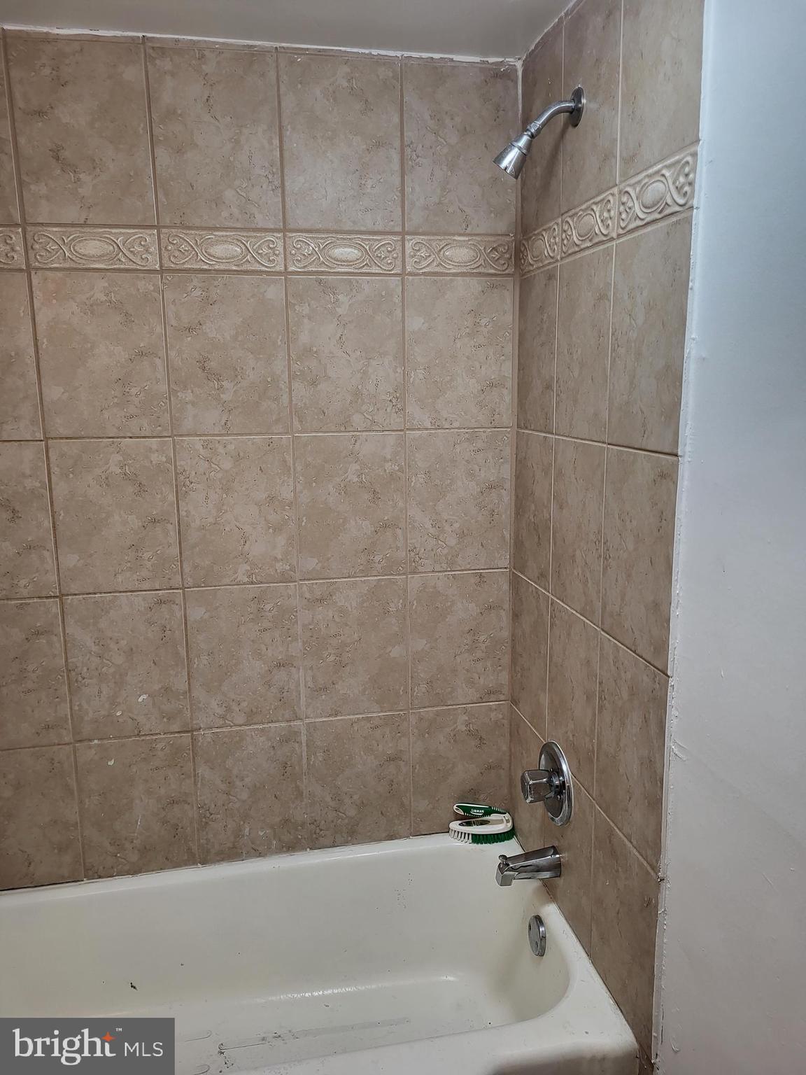 1822 Metzerott Road, Unit B4 Adelphi, MD 20783 - Photo 16 of 27