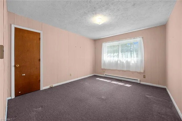 $250,000 | 6821 Highway 65, Summerfield, NC 27358