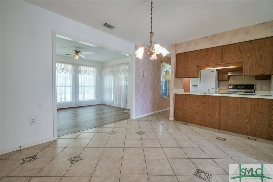 1237 South Rogers Street Pooler, GA 31322 - Photo 8 of 27