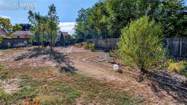 2040 South Chelton Road Colorado Springs, CO 80916 - Photo 26 of 27 Another view of your large back yard.