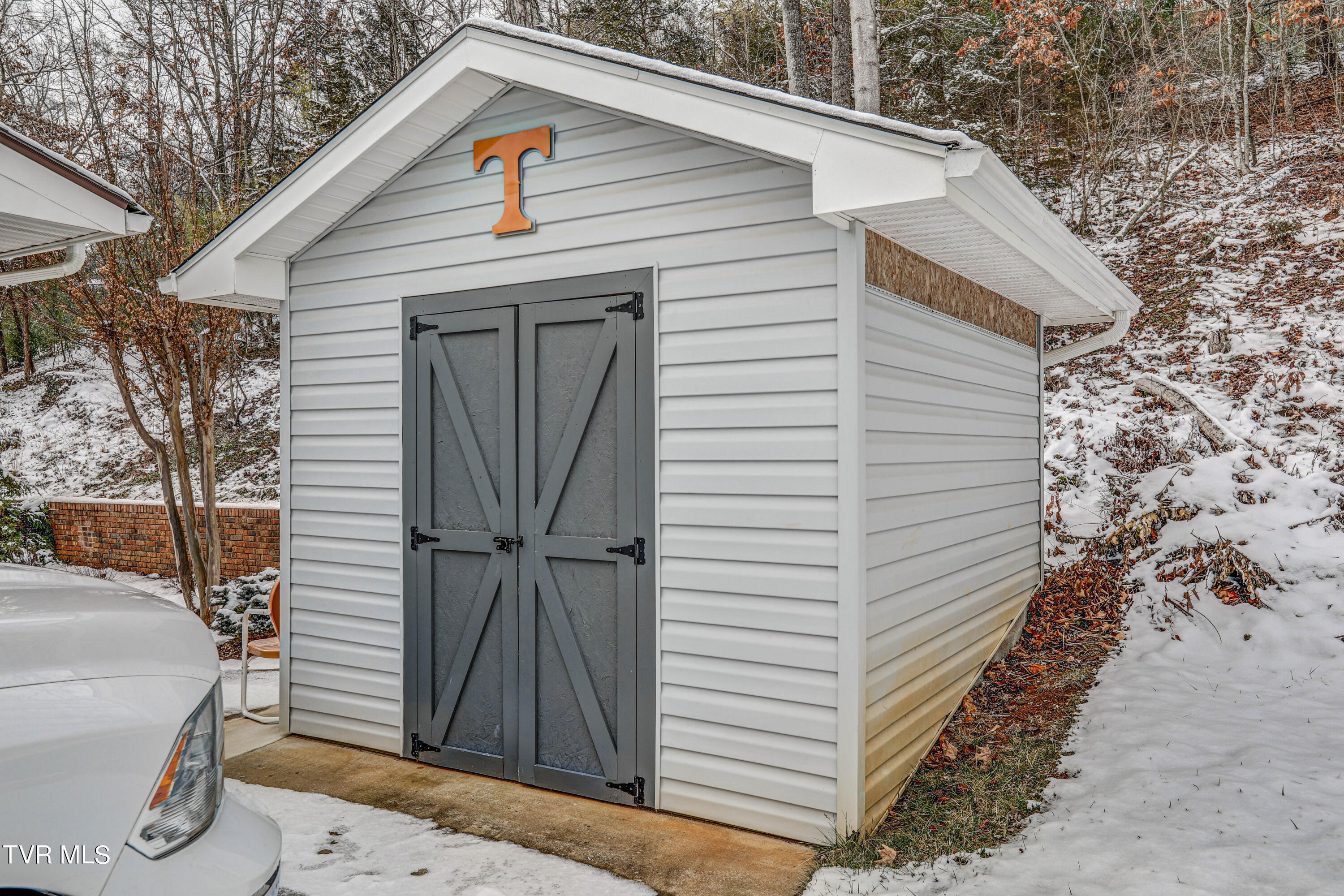 826 Foothills Road Kingsport, TN 37663 - Photo 31 of 31 B42A3143_4_5_6_7