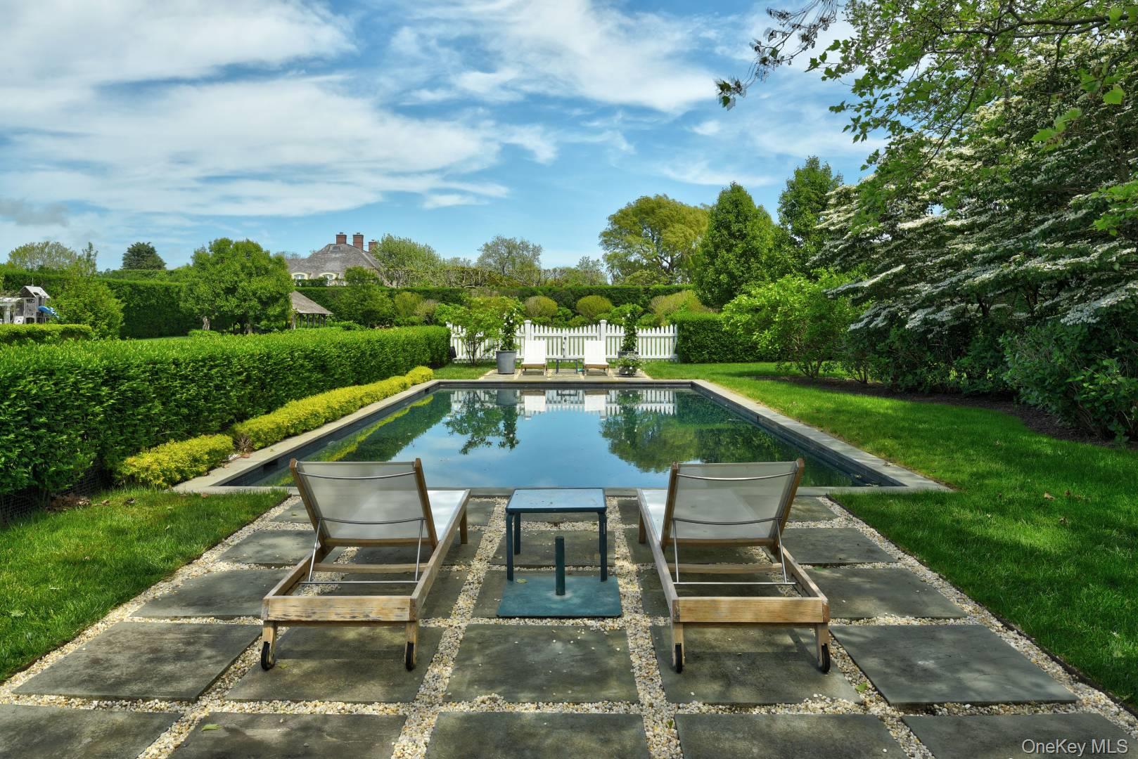 10 Jones Road East Hampton, NY 11937 - Photo 29 of 41