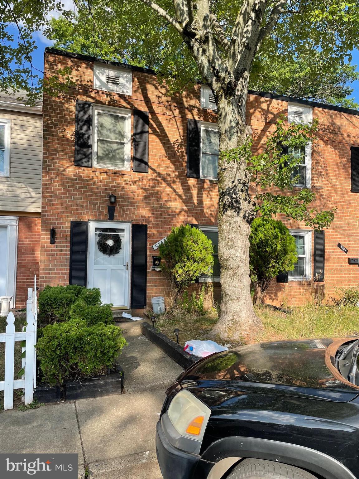 9755 Beech Place Manassas, VA 20110 - Photo 2 of 17