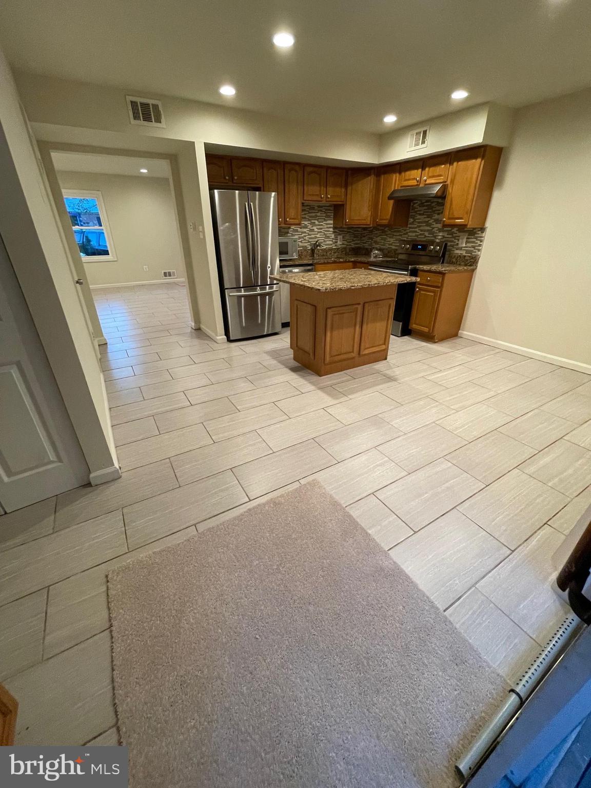 9755 Beech Place Manassas, VA 20110 - Photo 6 of 17